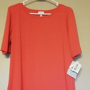 NWT LuLaRoe Gigi Top XL